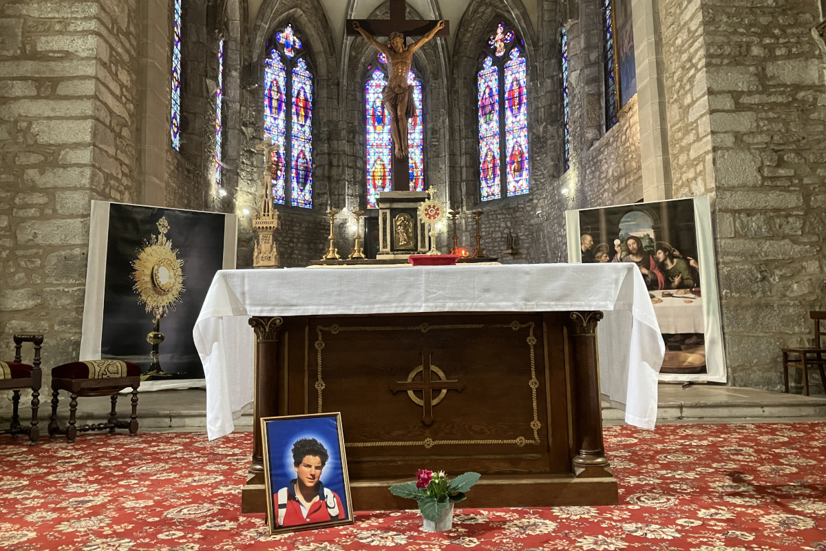 Lire la suite à propos de l’article Exposition conçue par Carlo Acutis sur les Miracles Eucharistiques